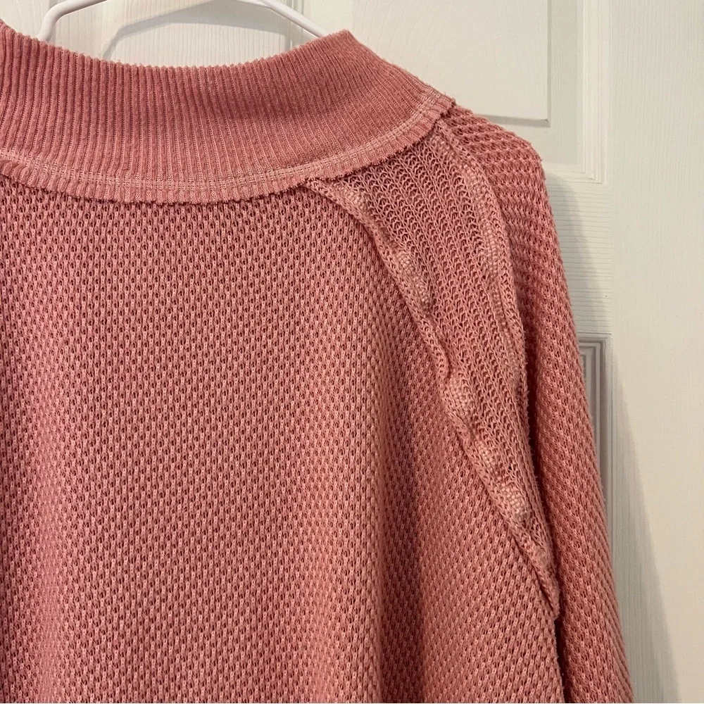 Free People We The Free She’s a Keeper Oversized Thermal Small Pink Sweater Top